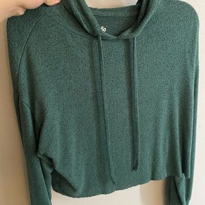 Cropped hoodie
